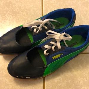 PUMA women’s retro peek-a-boo sneakers